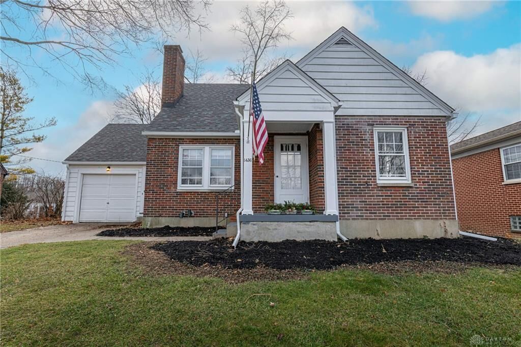 Property Photo: 1436 Abingdon Road OH 45409