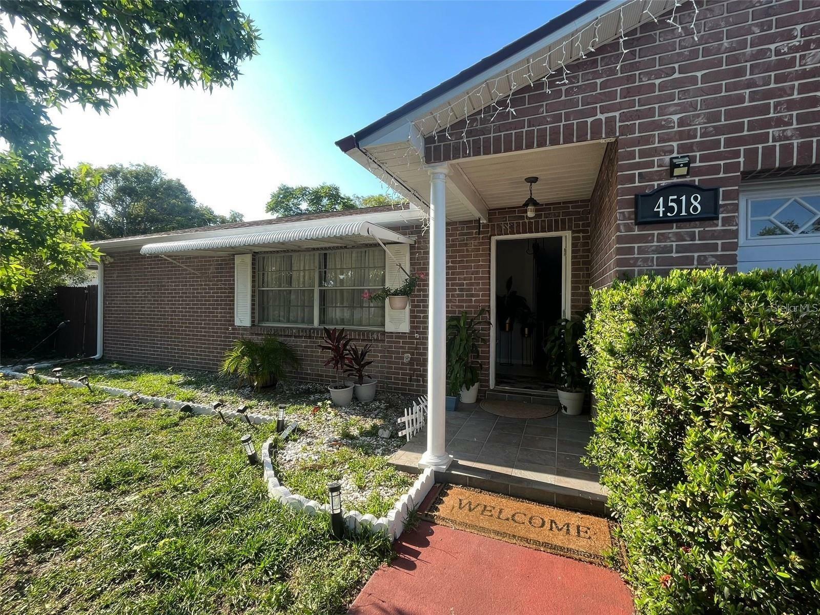 Property Photo:  4518 Mesa Verde Drive  FL 34769 