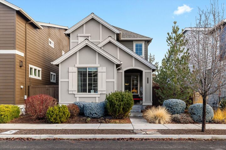 3336 SW 28th Street  Redmond OR 97756 photo