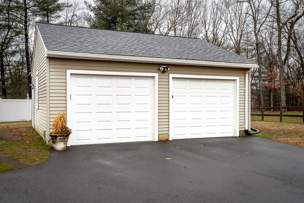 Property Photo: 38 Park Cir MA 01085