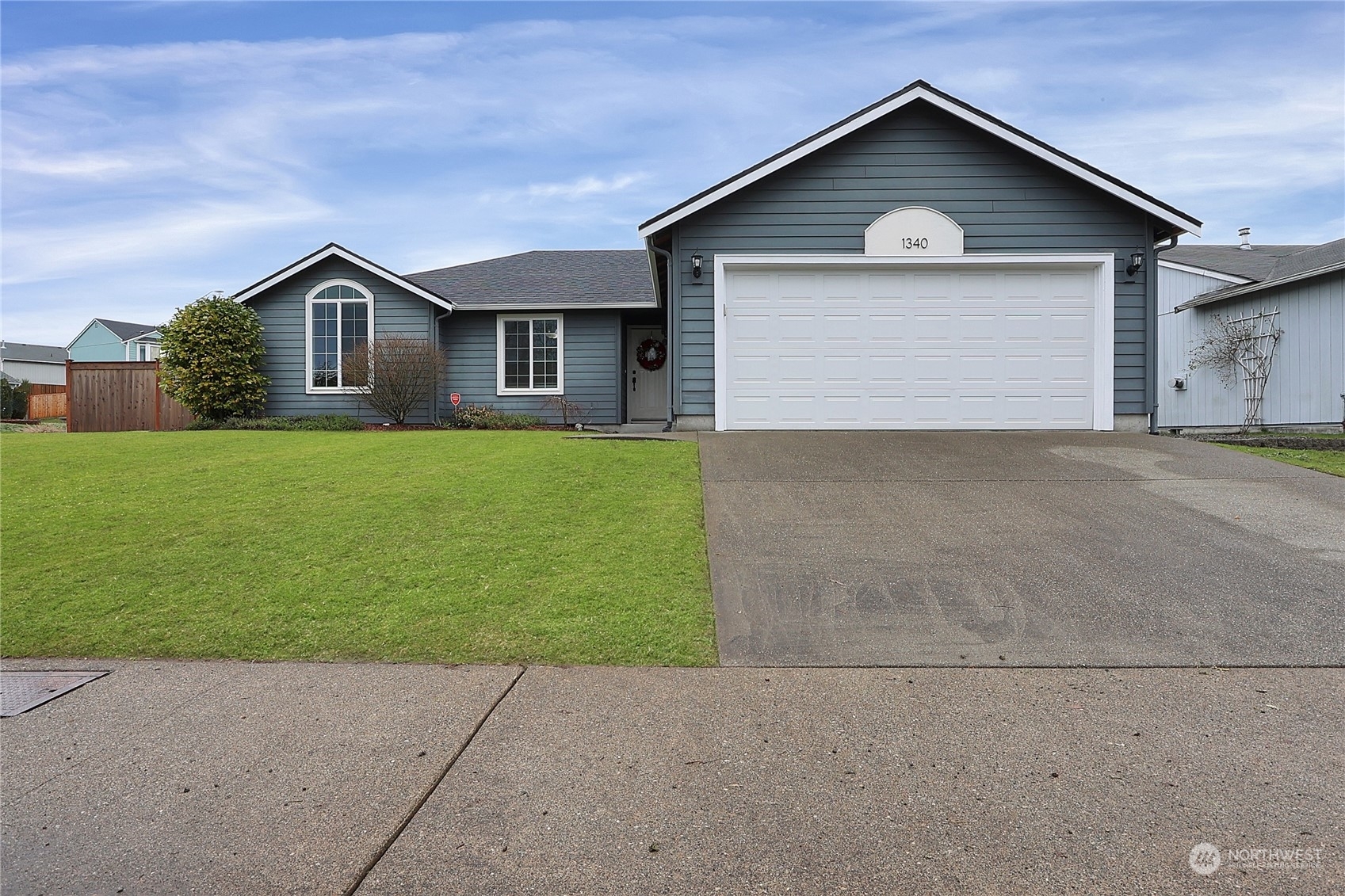 Property Photo:  1340 Chatham Drive SE  WA 98513 