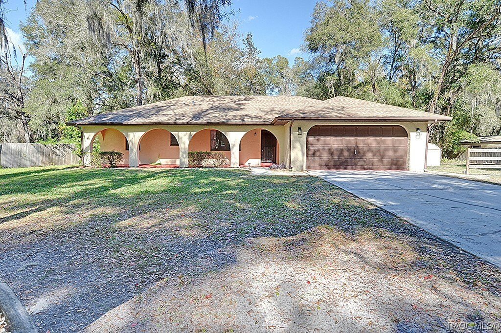 Property Photo:  8497 E Henderson Trail  FL 34450 