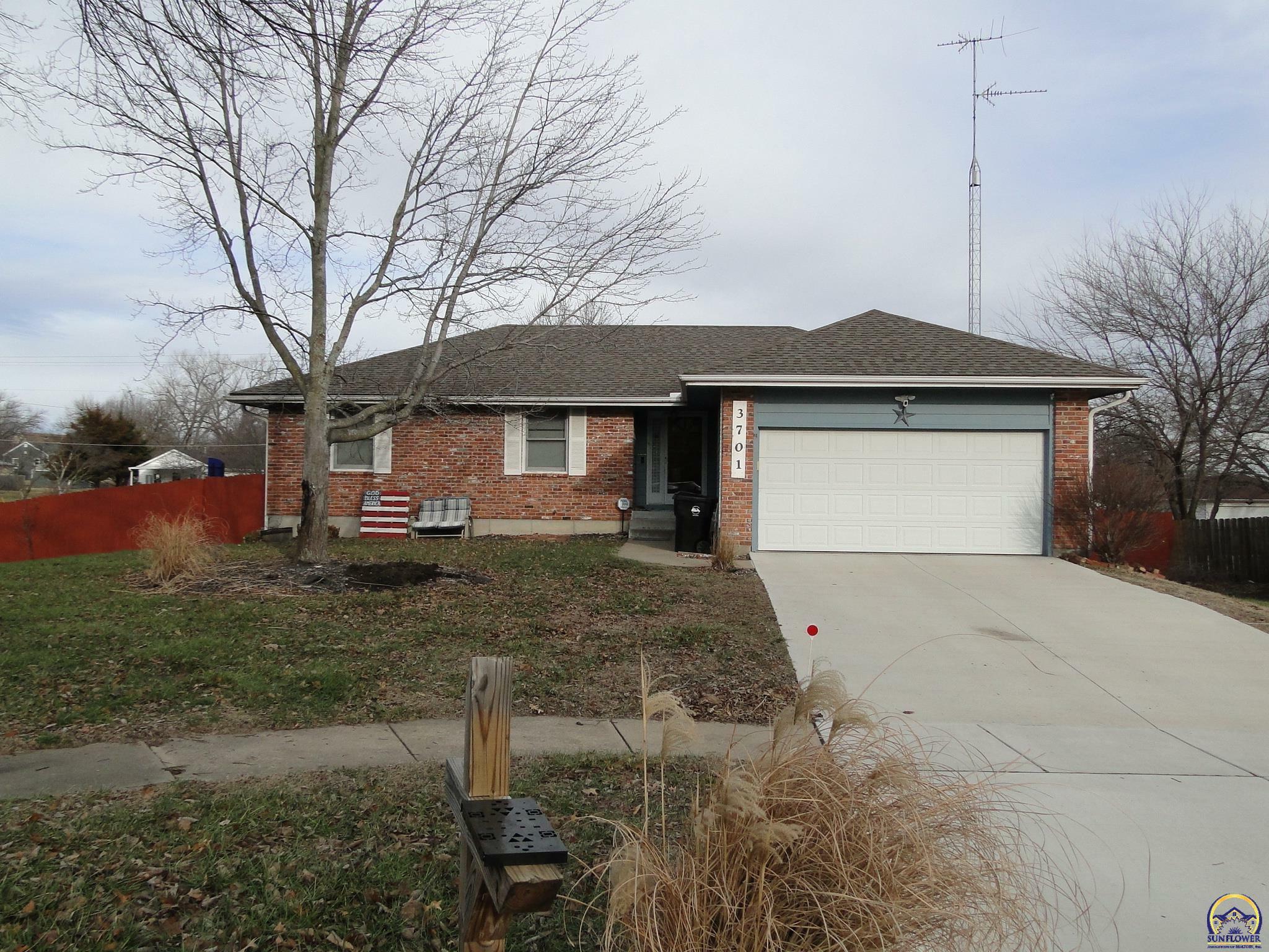 Property Photo:  3701 SE Powell Ct  KS 66609 