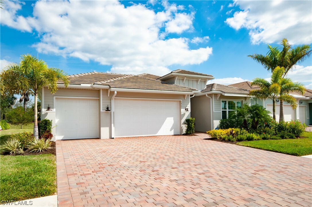 Property Photo:  14506 Kelson Circle  FL 34114 