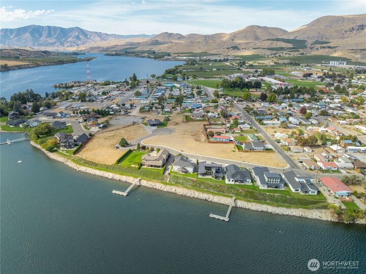 Property Photo: 714 3rd Street WA 98812