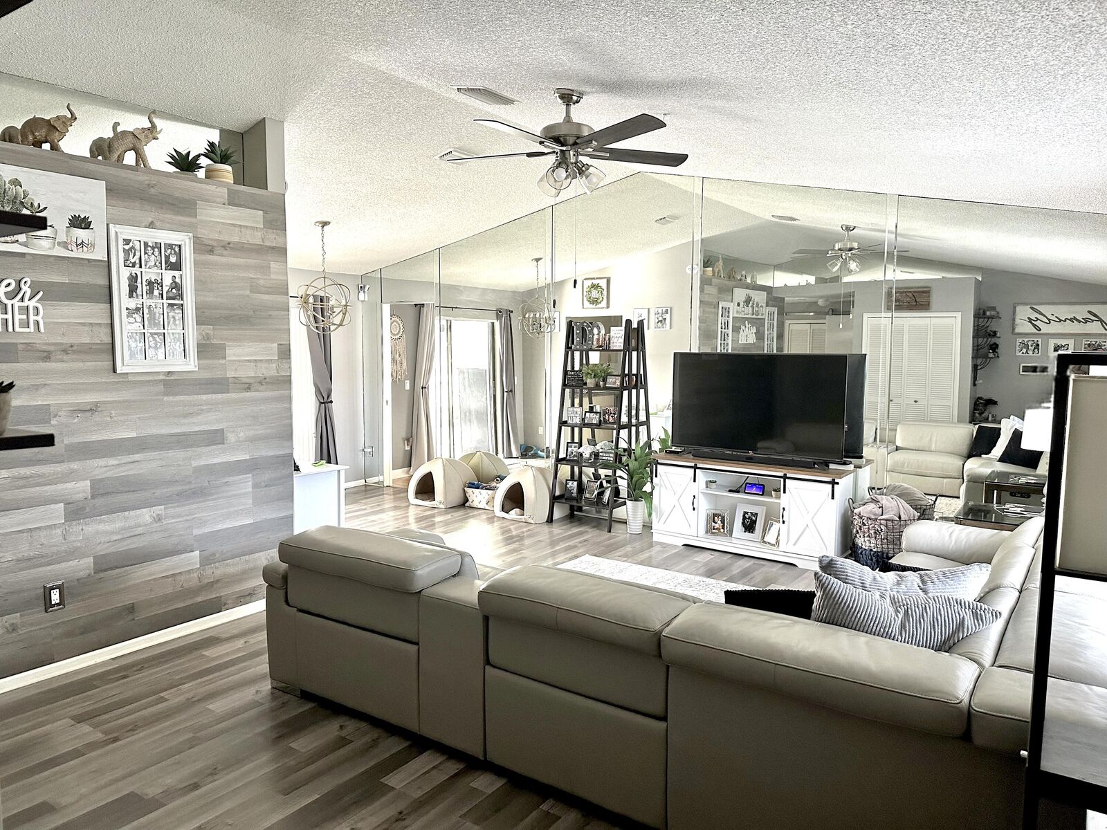 Property Photo:  176 Roycourt Circle  FL 33411 