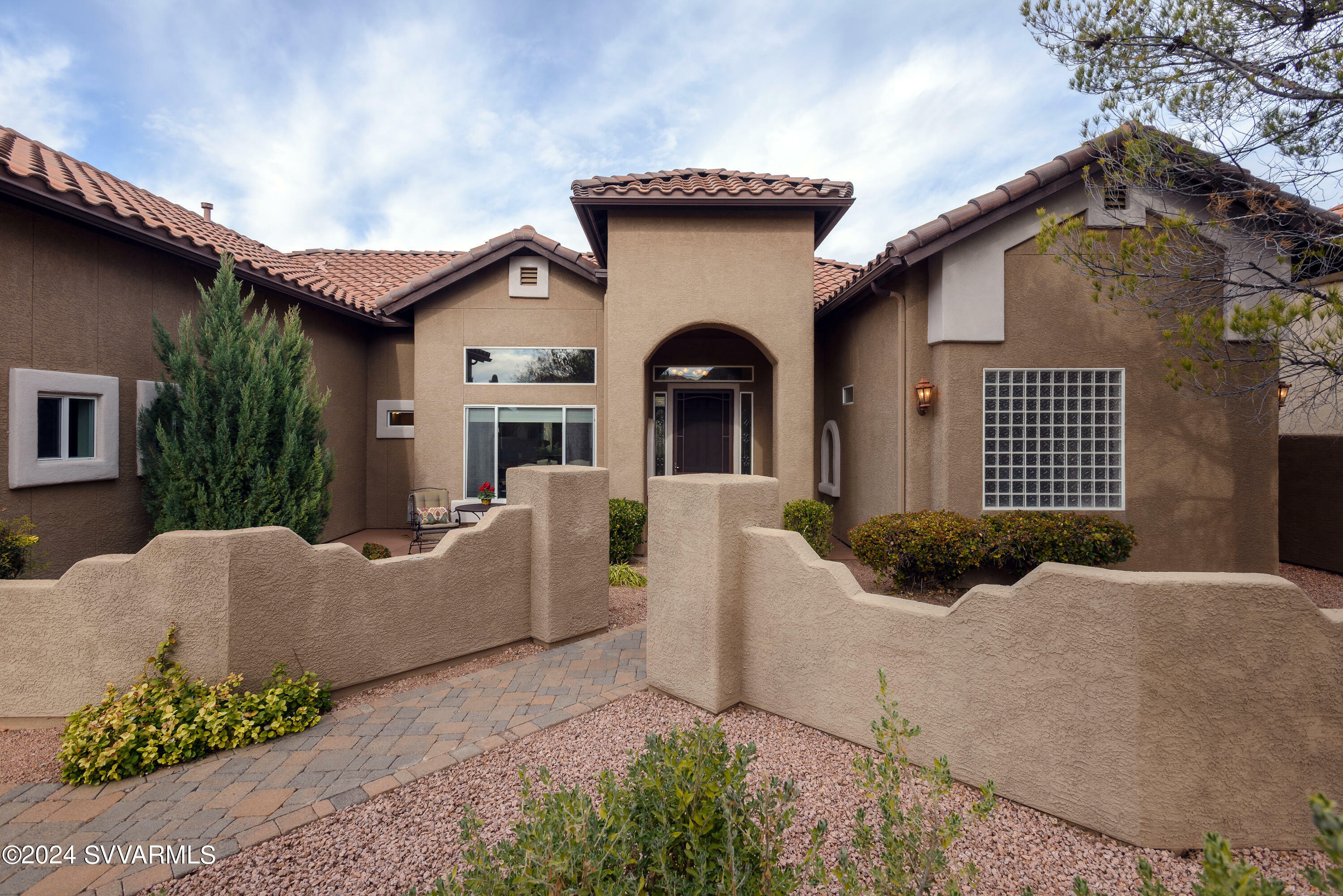 Property Photo:  5930 E La Privada Drive  AZ 86325 