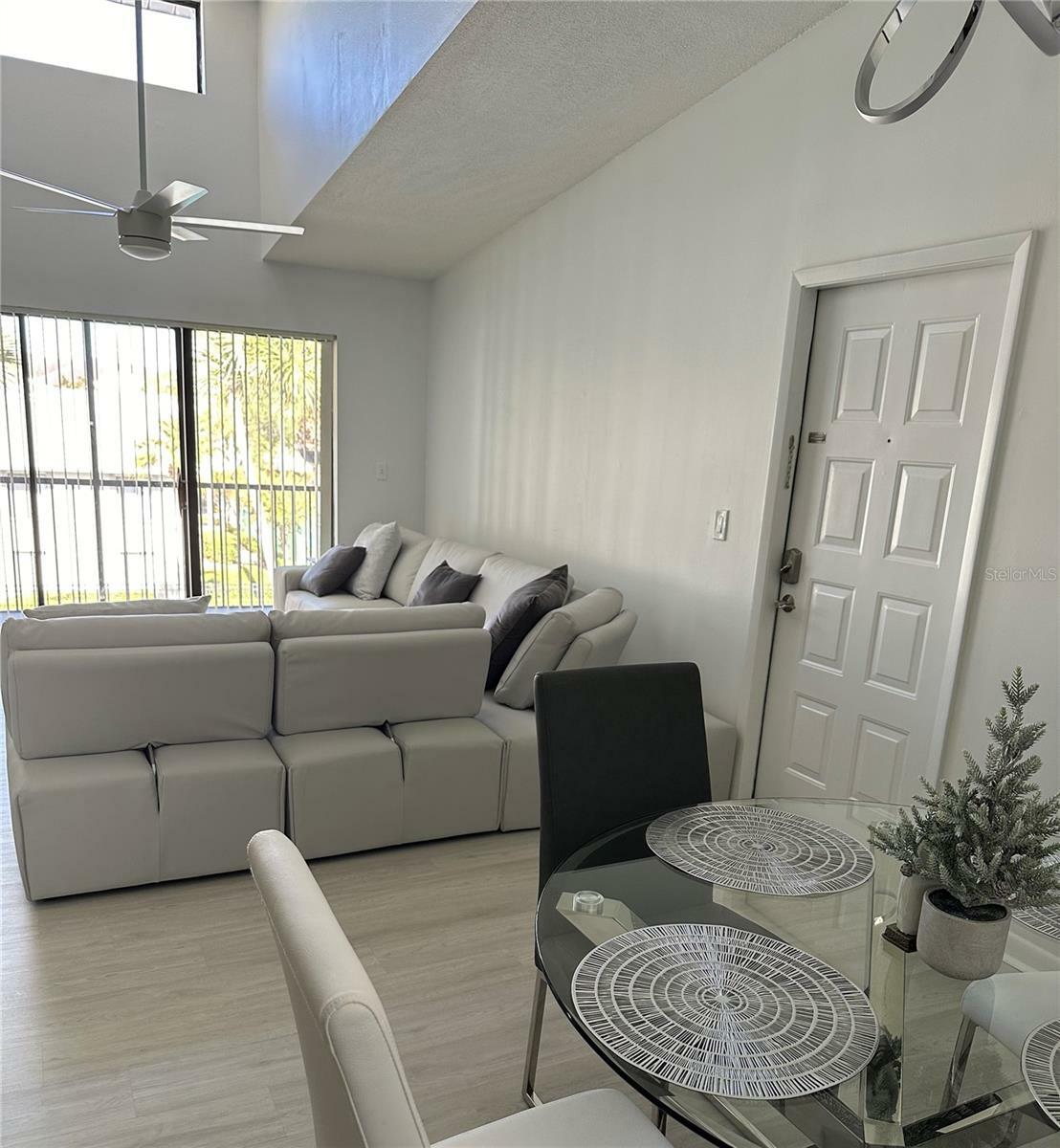 Property Photo:  1637 S Pine Ridge Circle 37  FL 32773 