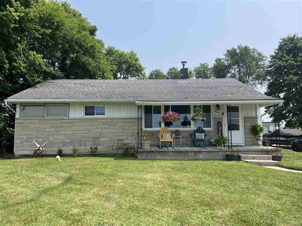 Property Photo:  602 N Lincoln Drive  IN 47327 