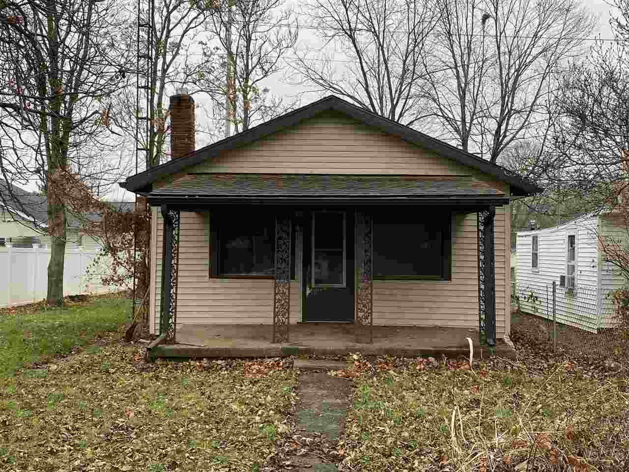 Property Photo:  1612 S 5th Street  IN 47374 