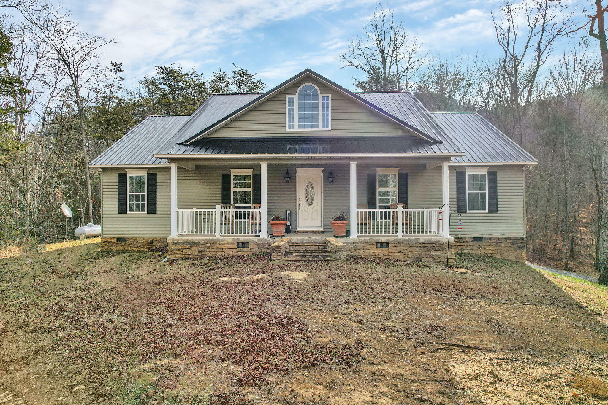 Property Photo:  1142 Highway 310  TN 37329 