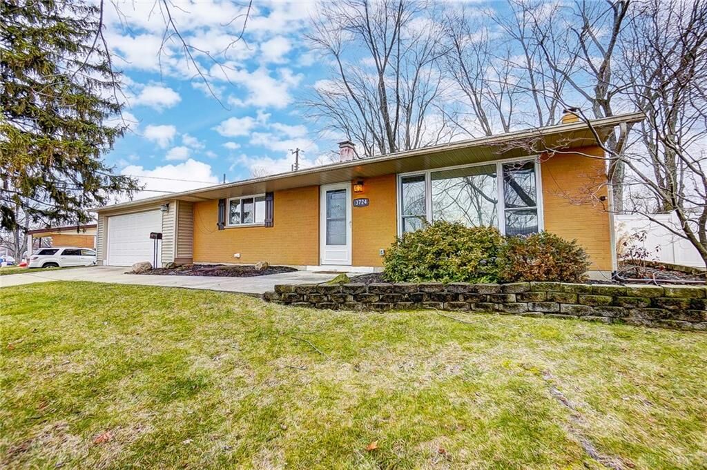 Property Photo: 3724 Braddock Street OH 45420