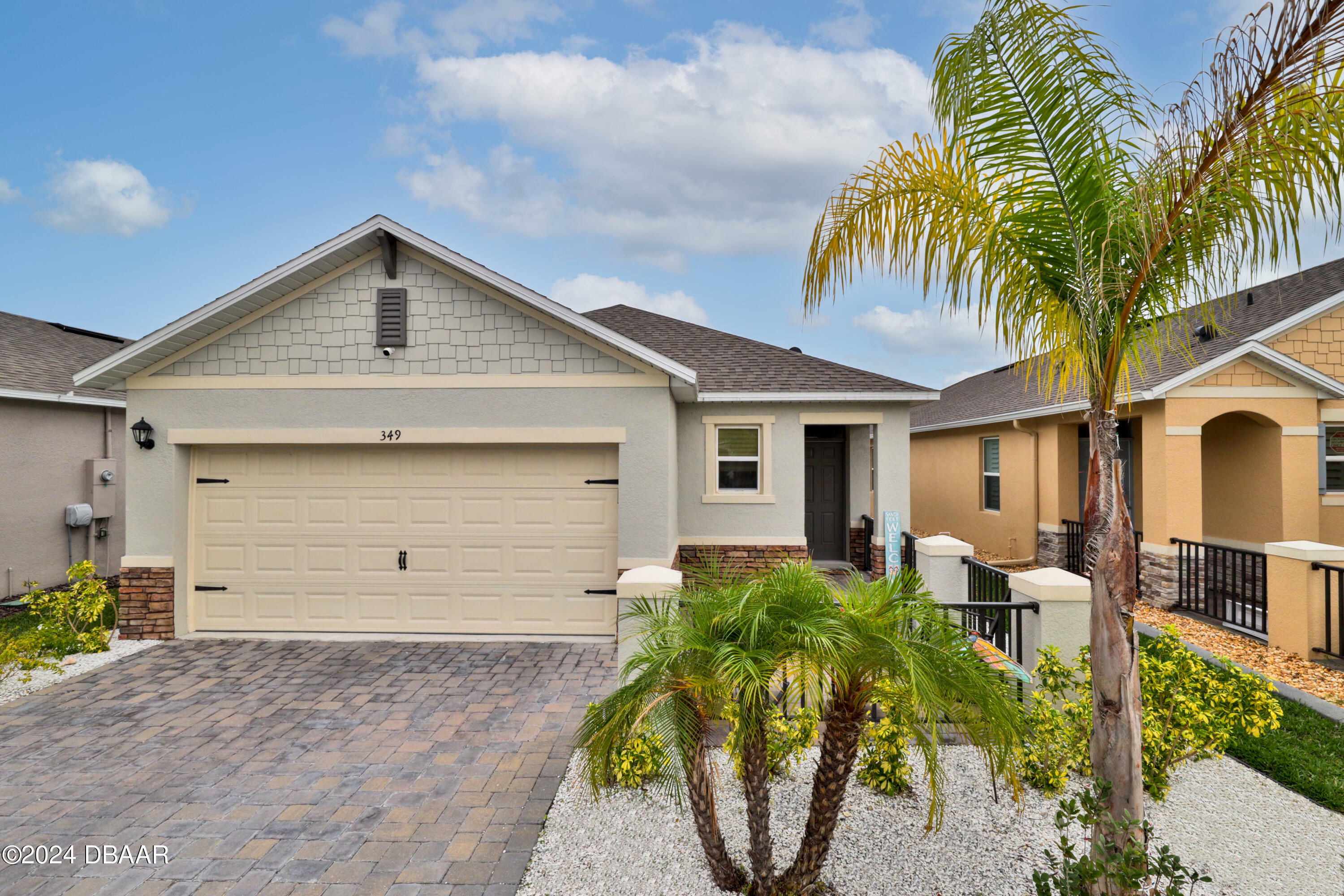 Property Photo:  349 Caryota Court  FL 32168 