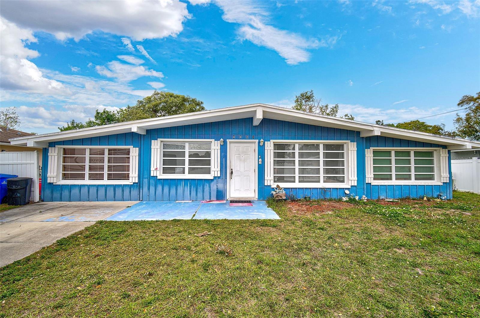 Property Photo:  4821 Elfrida Avenue  FL 34235 
