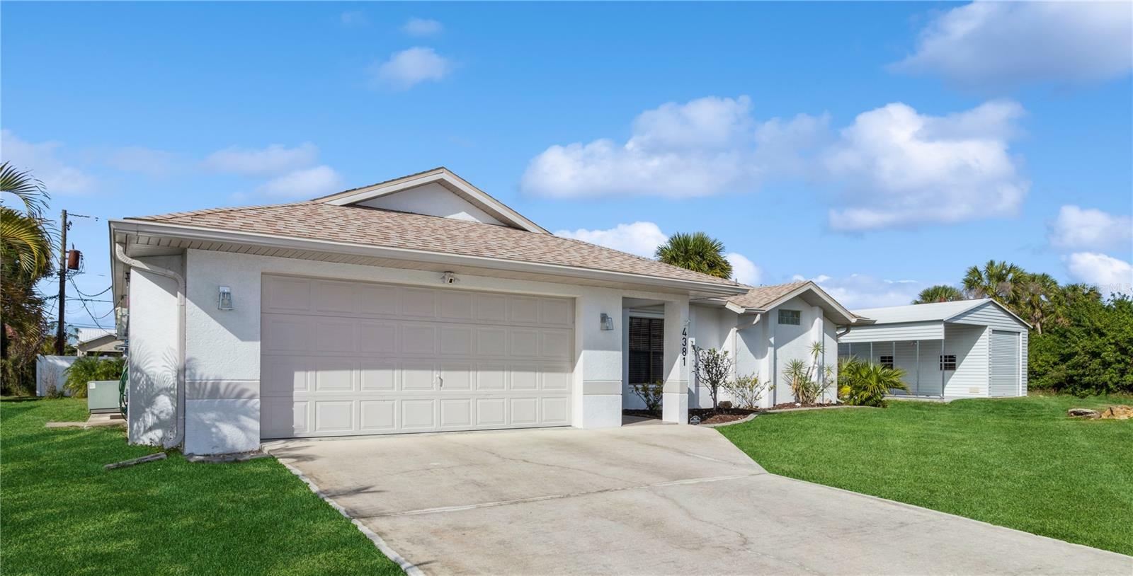 Property Photo:  4381 Ewing Circle  FL 33948 