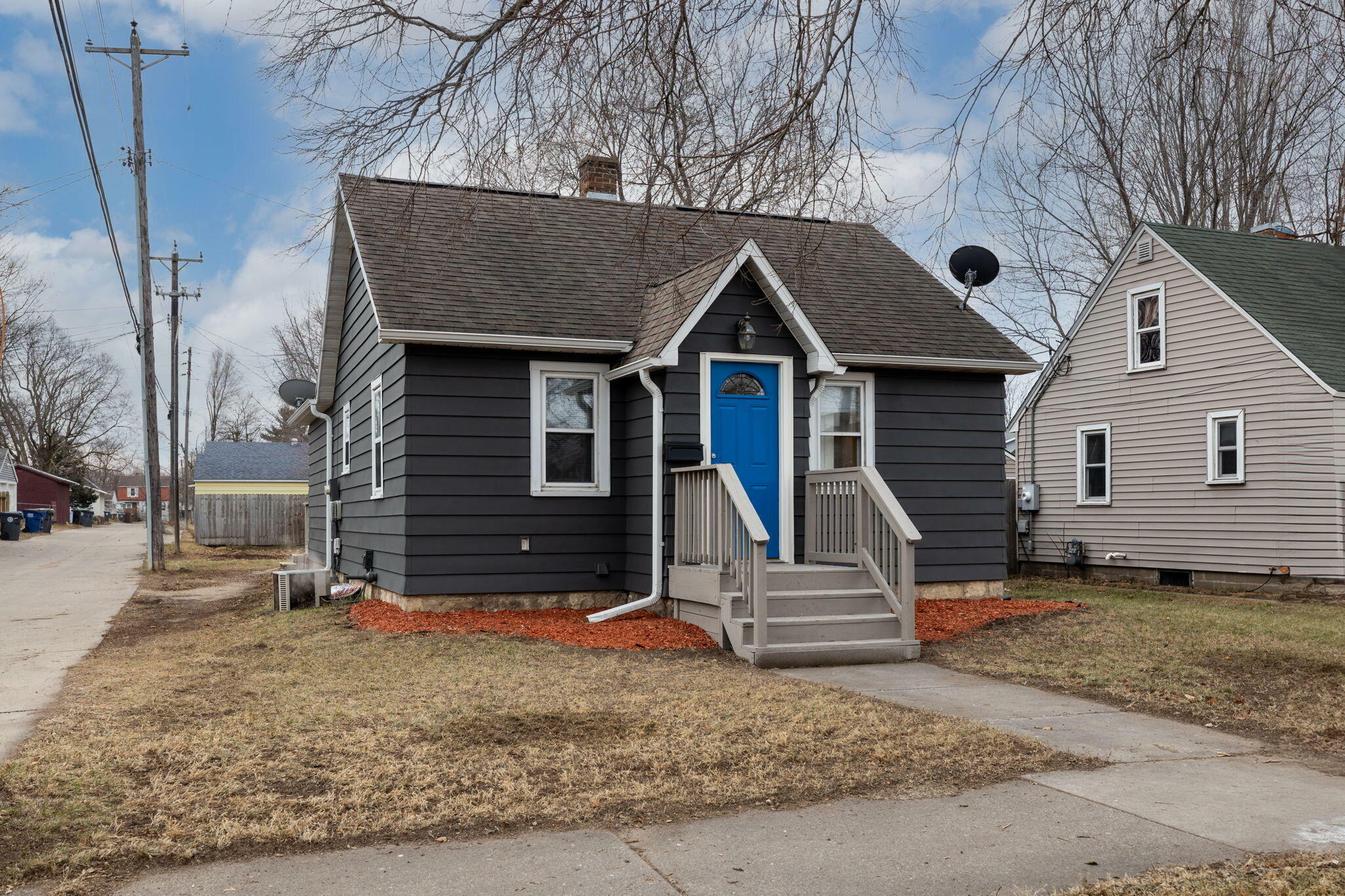 1640 Green Bay St  La Crosse WI 54601 photo