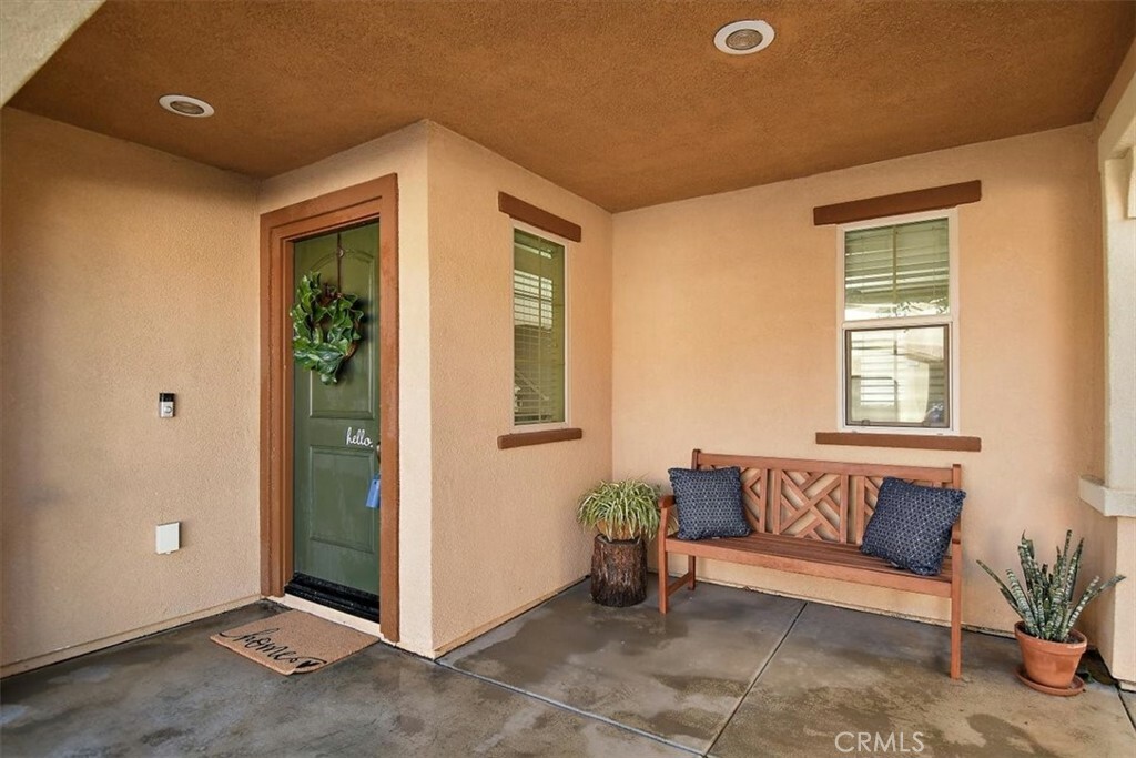 Property Photo:  1441 Silverberry Lane  CA 92223 