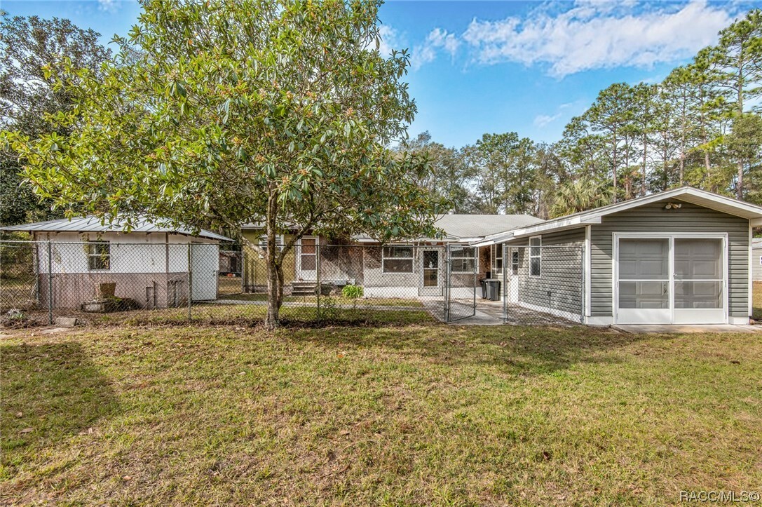 Property Photo:  2300 N Crede Avenue  FL 34428 