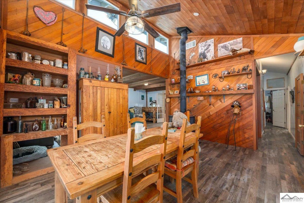 Property Photo: 18870 Live Oak Road CA 96080