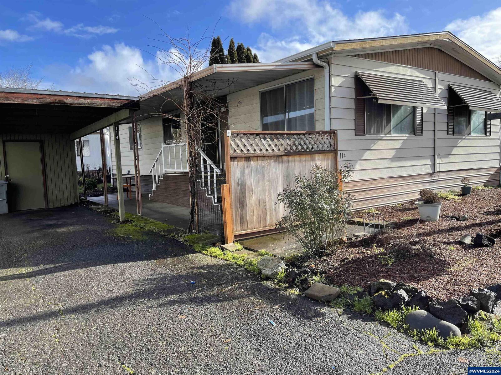 Property Photo:  114  Broadmore Av NE  OR 97301 