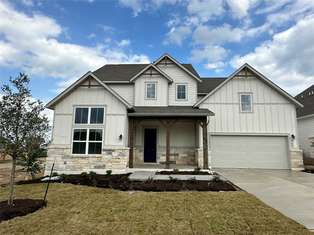Property Photo: 360 Crescent Moon Court TX 78620