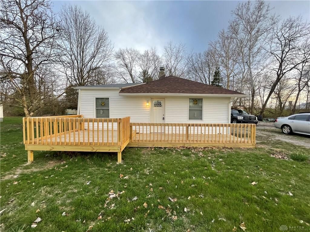 Property Photo: 452 W Main Street OH 45426