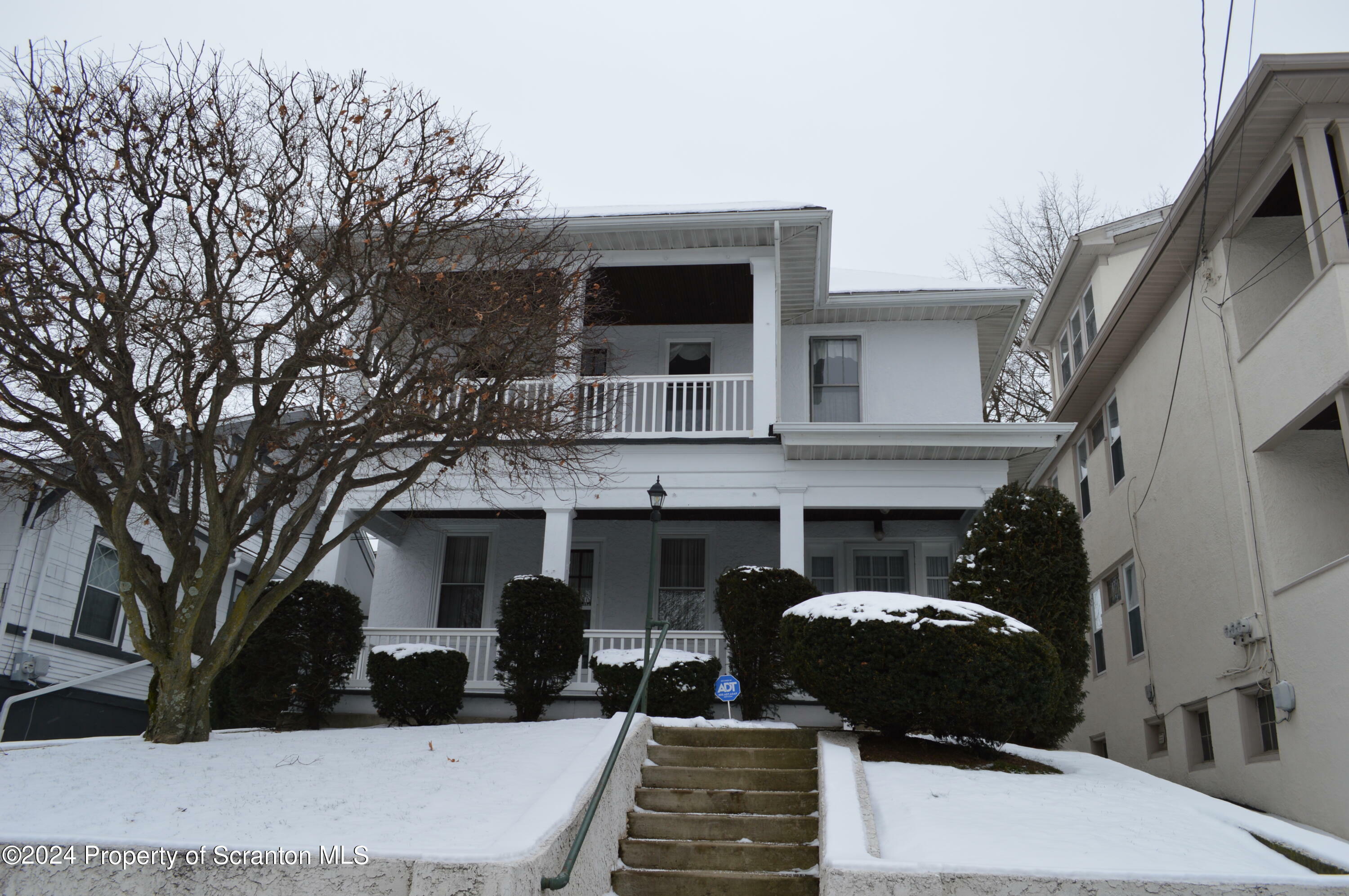 Property Photo:  2208 Adams Avenue  PA 18509 