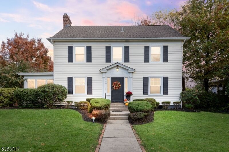 Property Photo:  728 Linden Pl  NJ 07016 