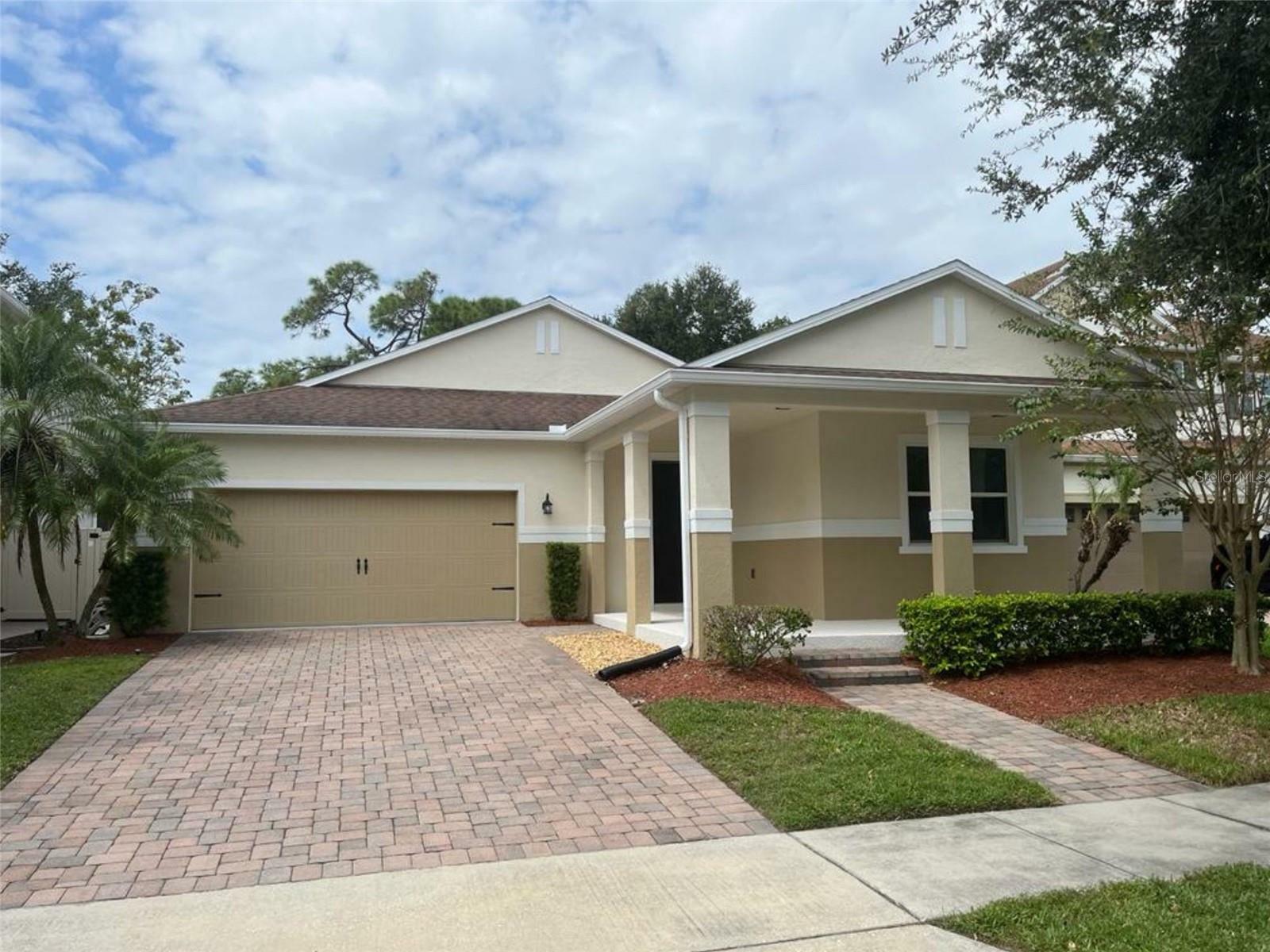 Property Photo:  11524 Chateaubriand Avenue  FL 32836 