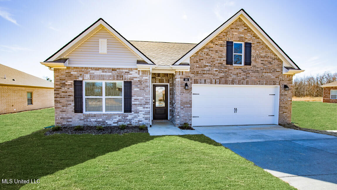 Property Photo:  7347 Maple Forest Drive  MS 38637 