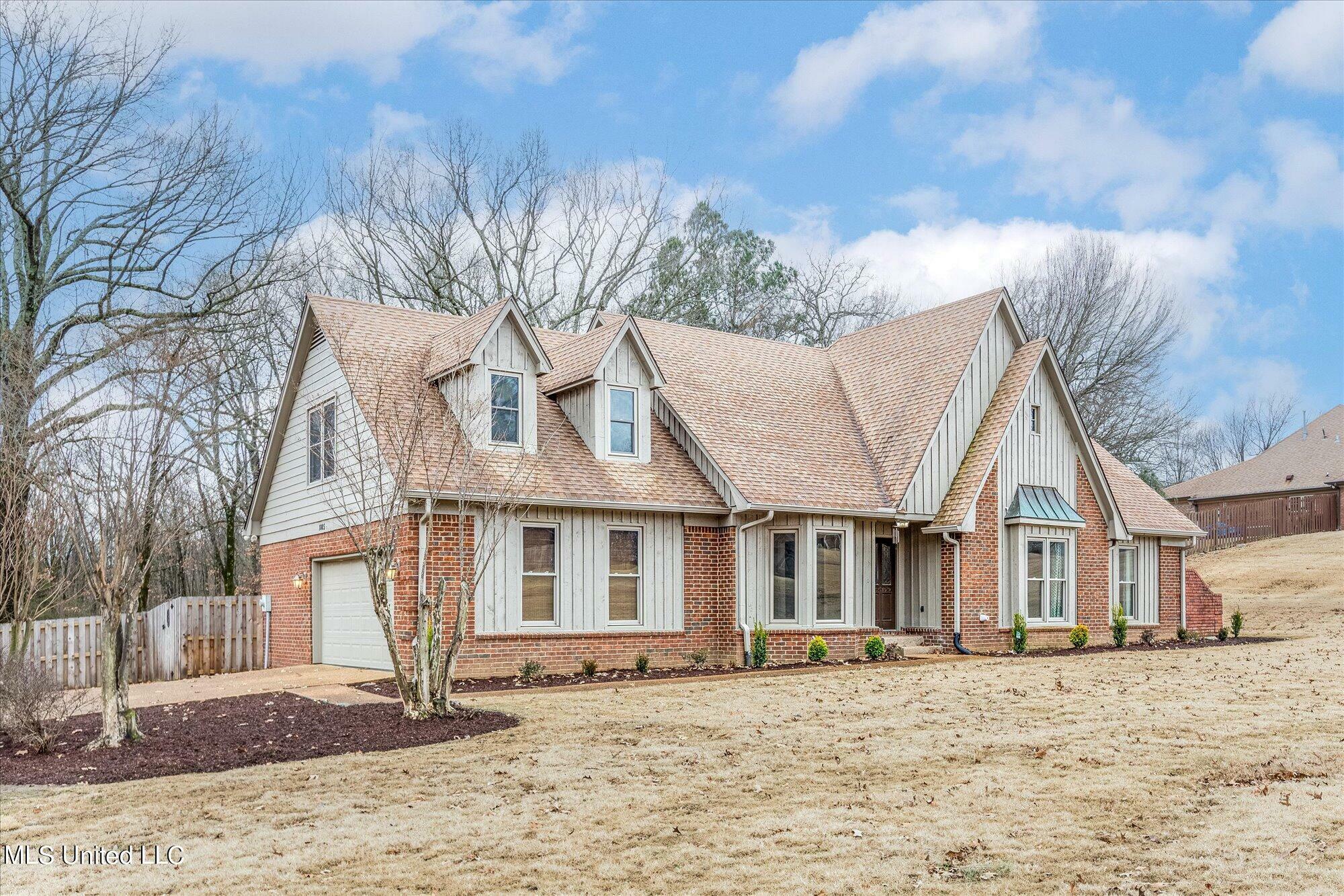 Property Photo:  1805 Epping Forest Drive  MS 38671 