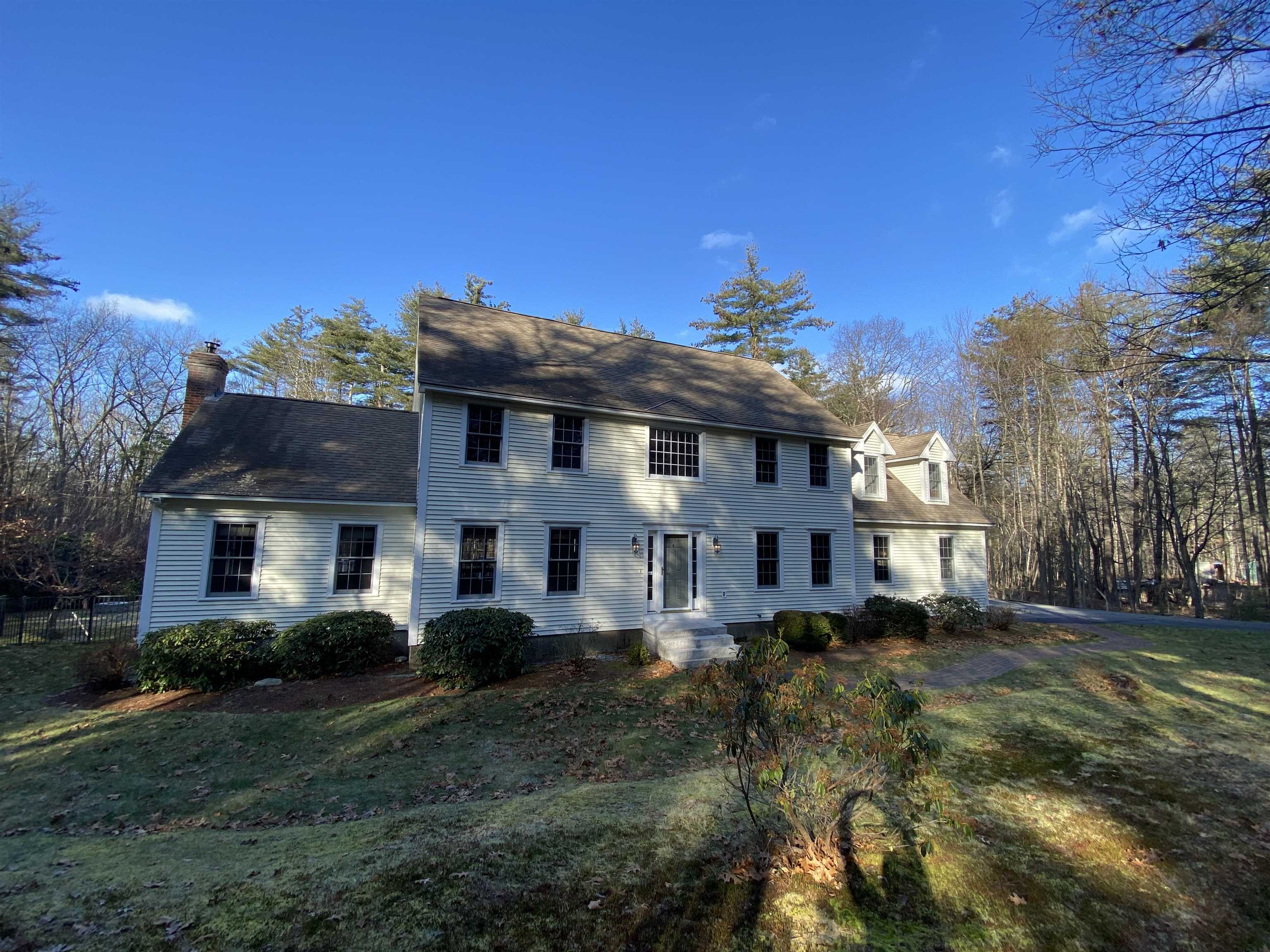 Property Photo:  109 Mooar Hill Road  NH 03049 