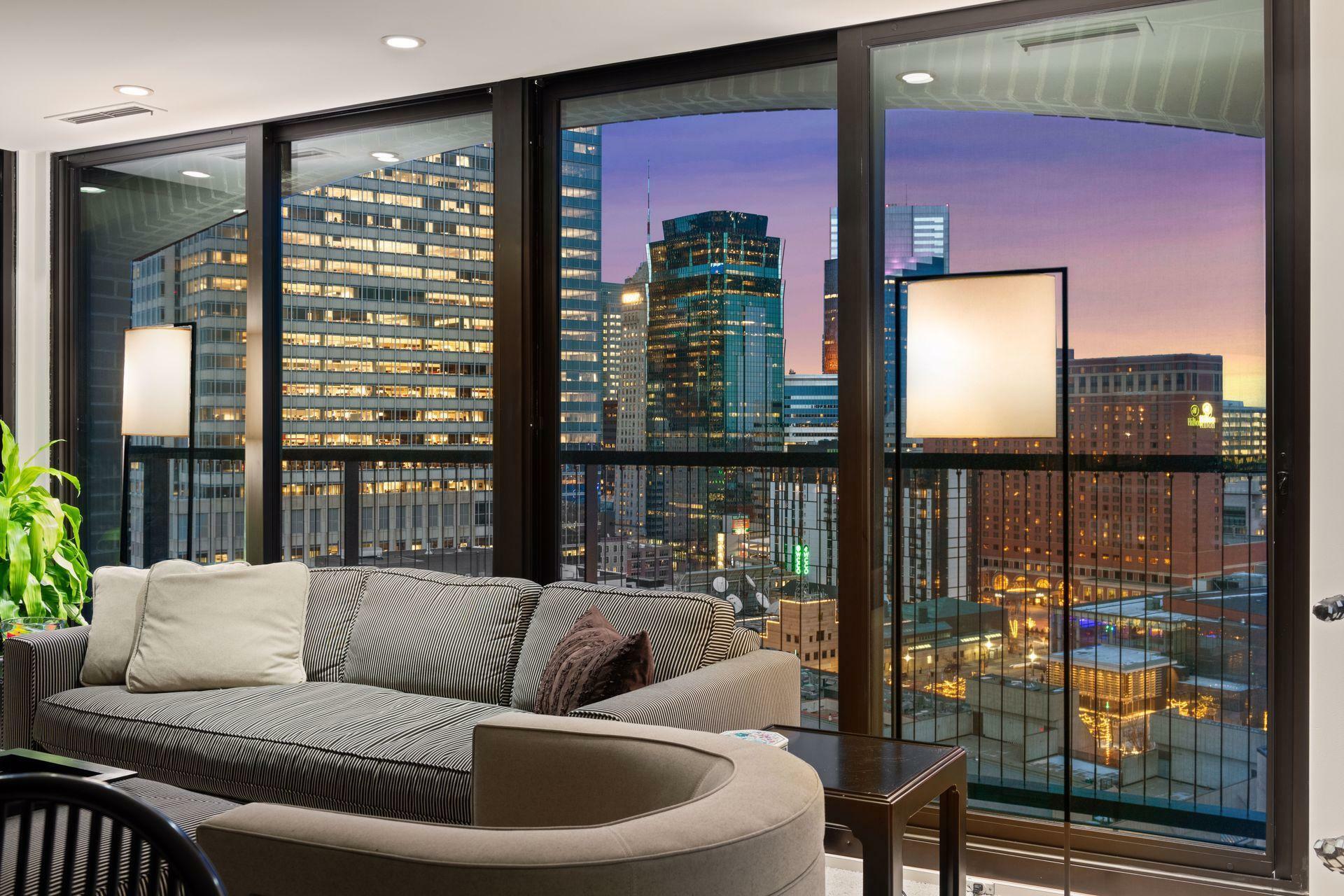 Property Photo: 1201 Yale Place 1806 MN 55403
