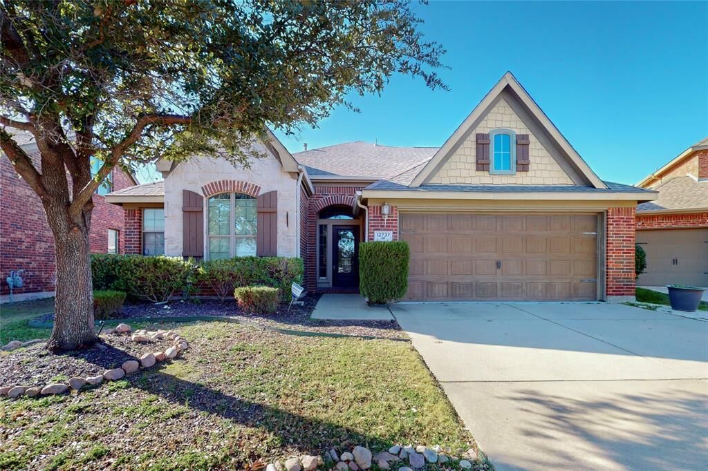 Property Photo:  12737 Welsh Walk  TX 76244 
