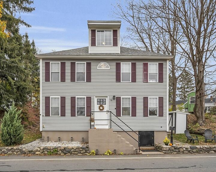 Property Photo: 16 Townsend Rd MA 01450