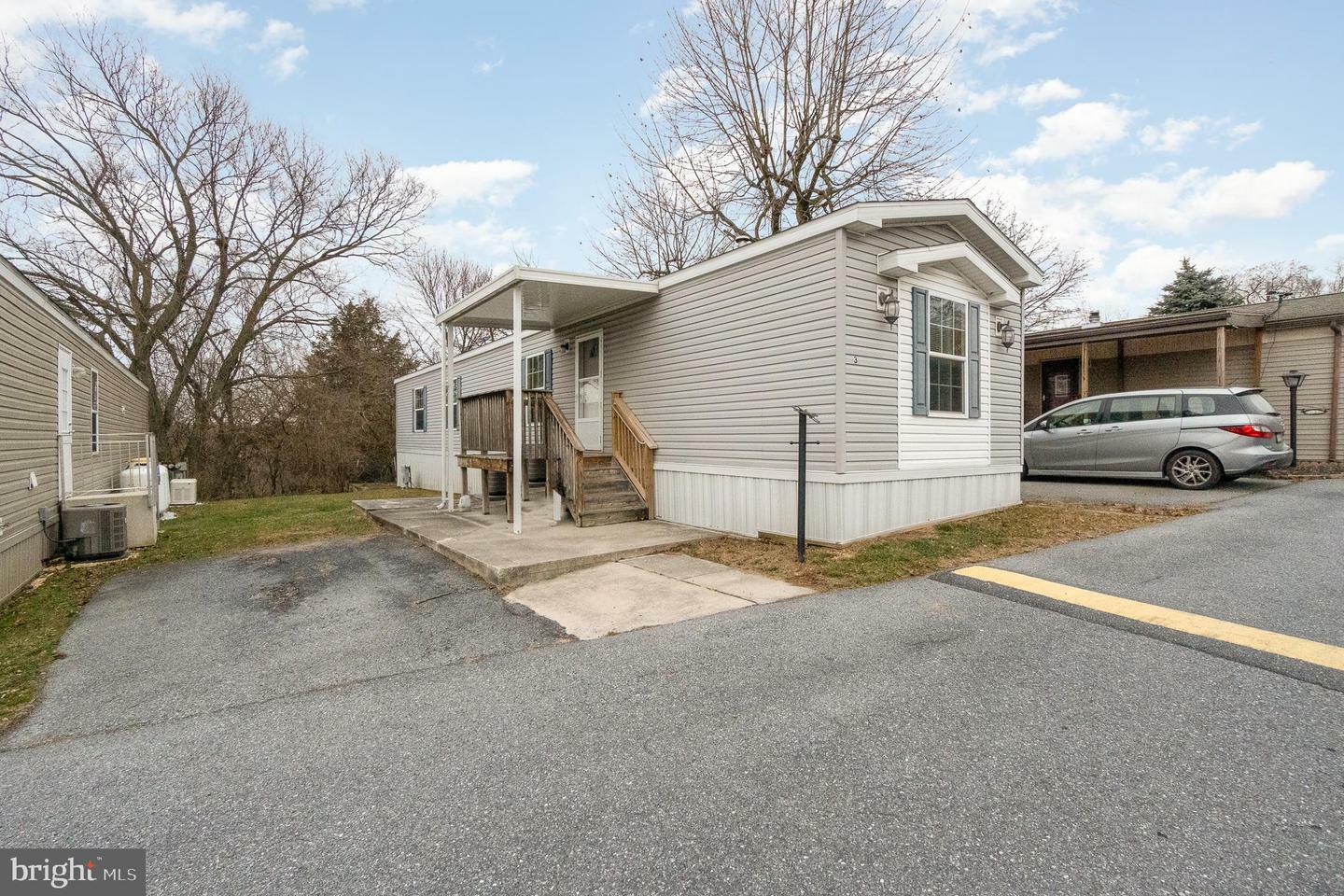 Property Photo:  3 Oliver Park Drive  PA 17003 