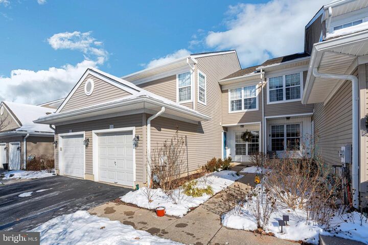 135 Stewarts Court 304  Phoenixville PA 19460 photo