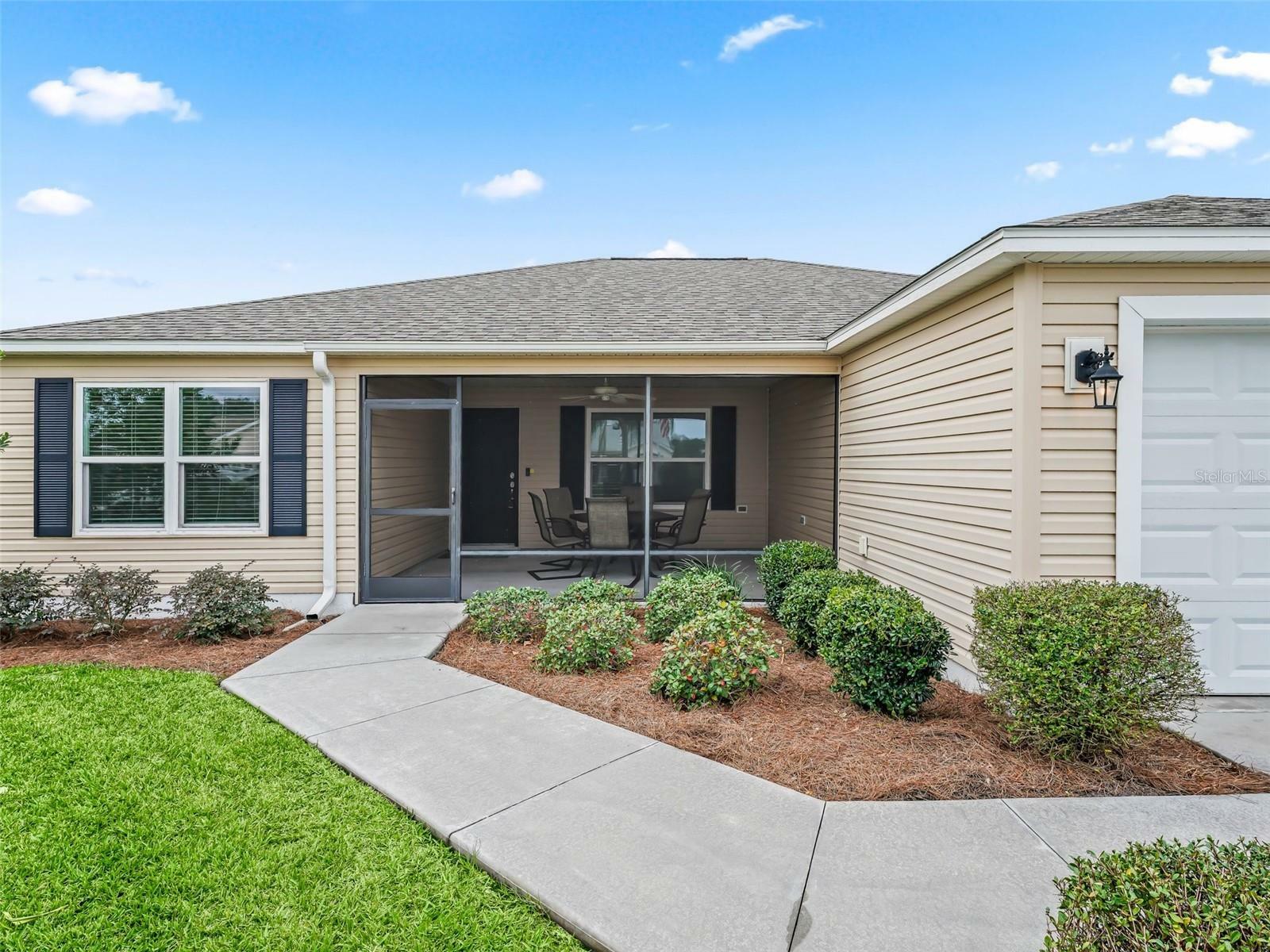 Property Photo:  1652 Kiley Court  FL 32159 