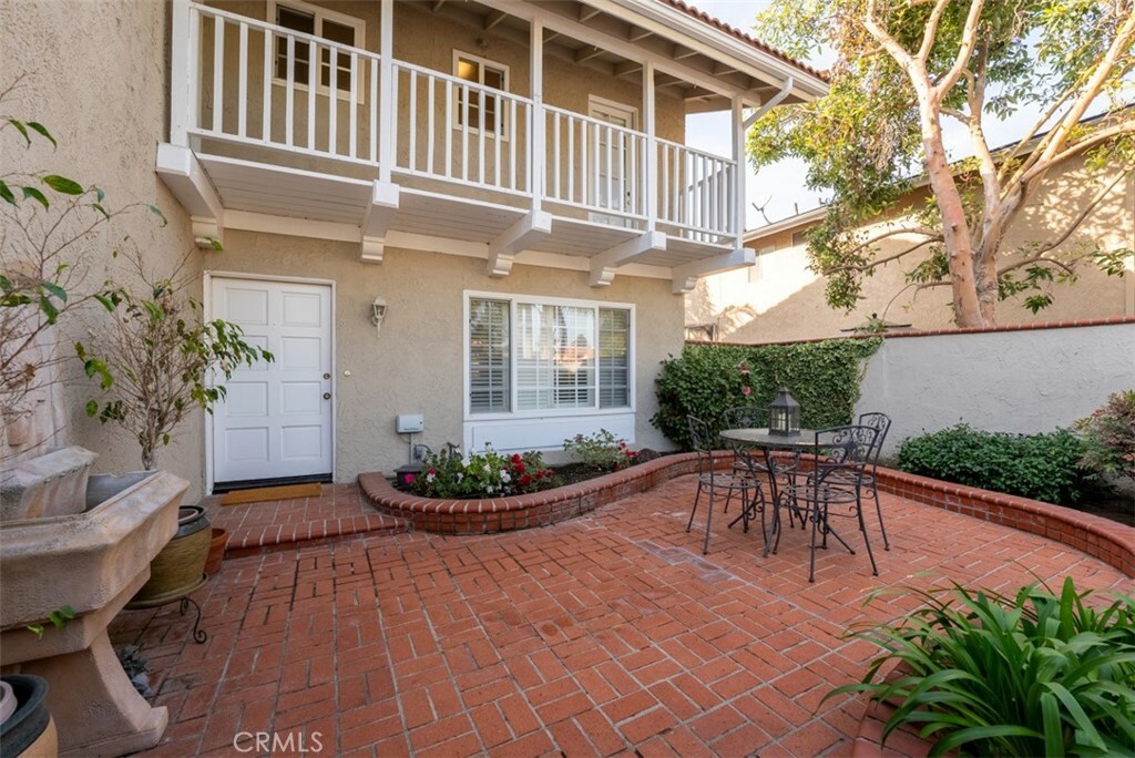 Property Photo: 201 S Calle Diaz CA 92807