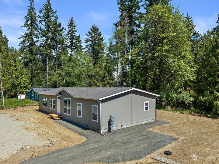 Property Photo:  19270 Division Avenue NE  WA 98392 