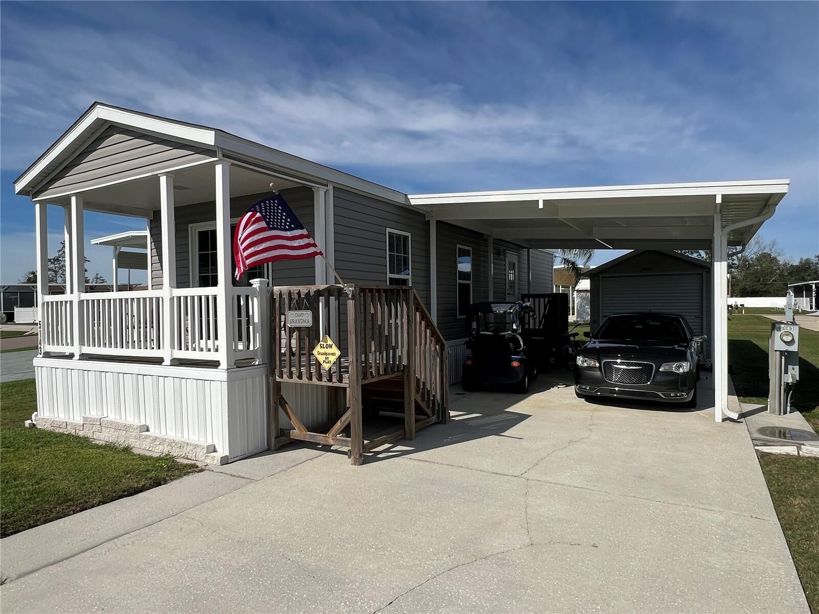 Property Photo:  5143 Northshore Drive  FL 33868 