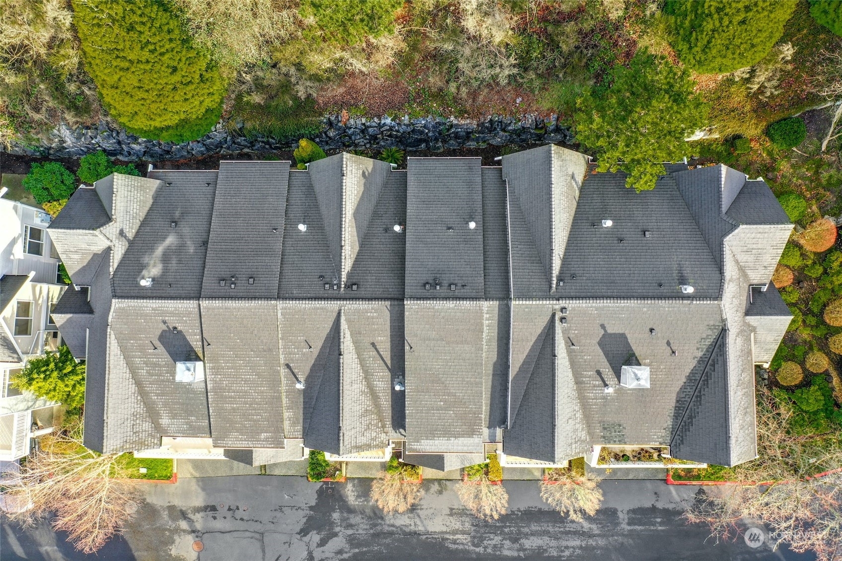 Property Photo: 23120 SE Black Nugget Road J3 WA 98029