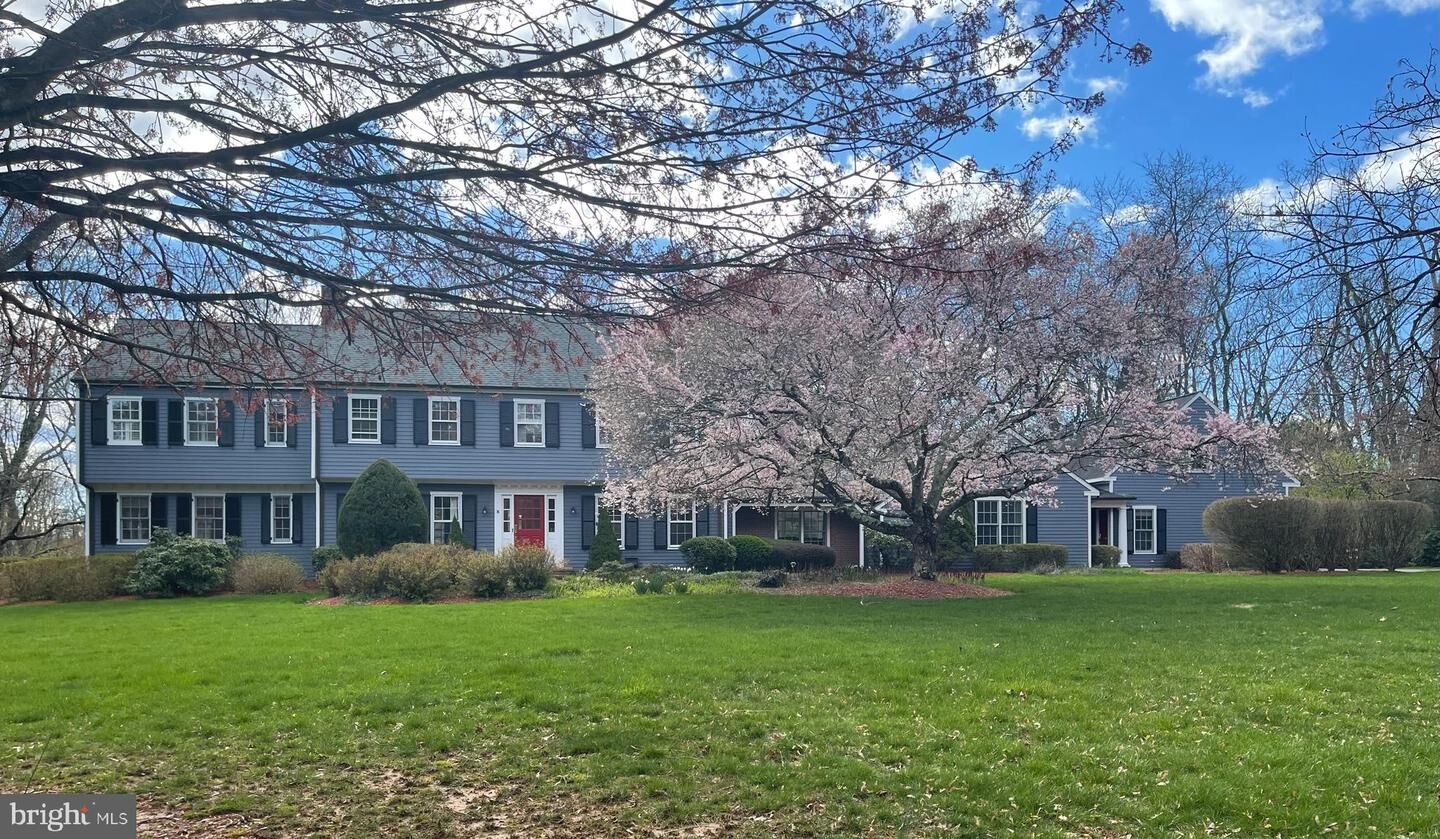 Property Photo: 76 Stetson Way NJ 08540