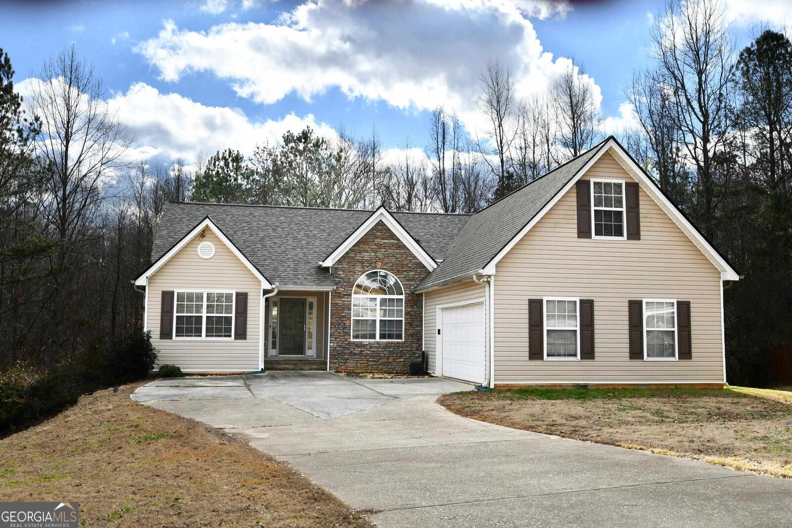 Property Photo:  5148 Yellow Stone Drive  GA 30542 