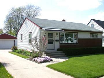 Property Photo:  4237 N 88th St  WI 53222 