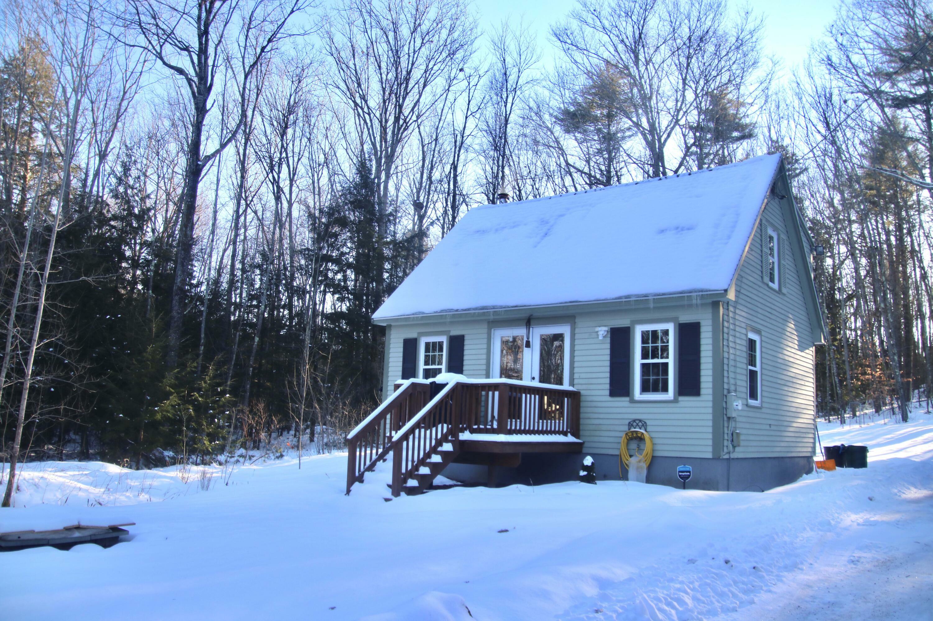 Property Photo: 776 Cape Road ME 04042