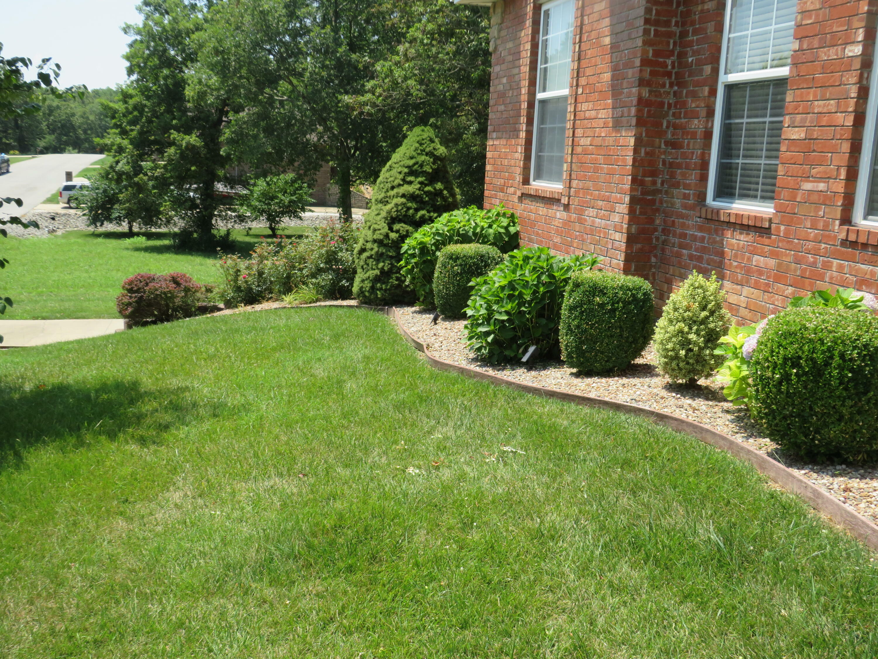 Property Photo:  501 Remington Drive  MO 65775 