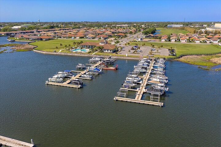 Property Photo: 2005 6th Street E FL 34221