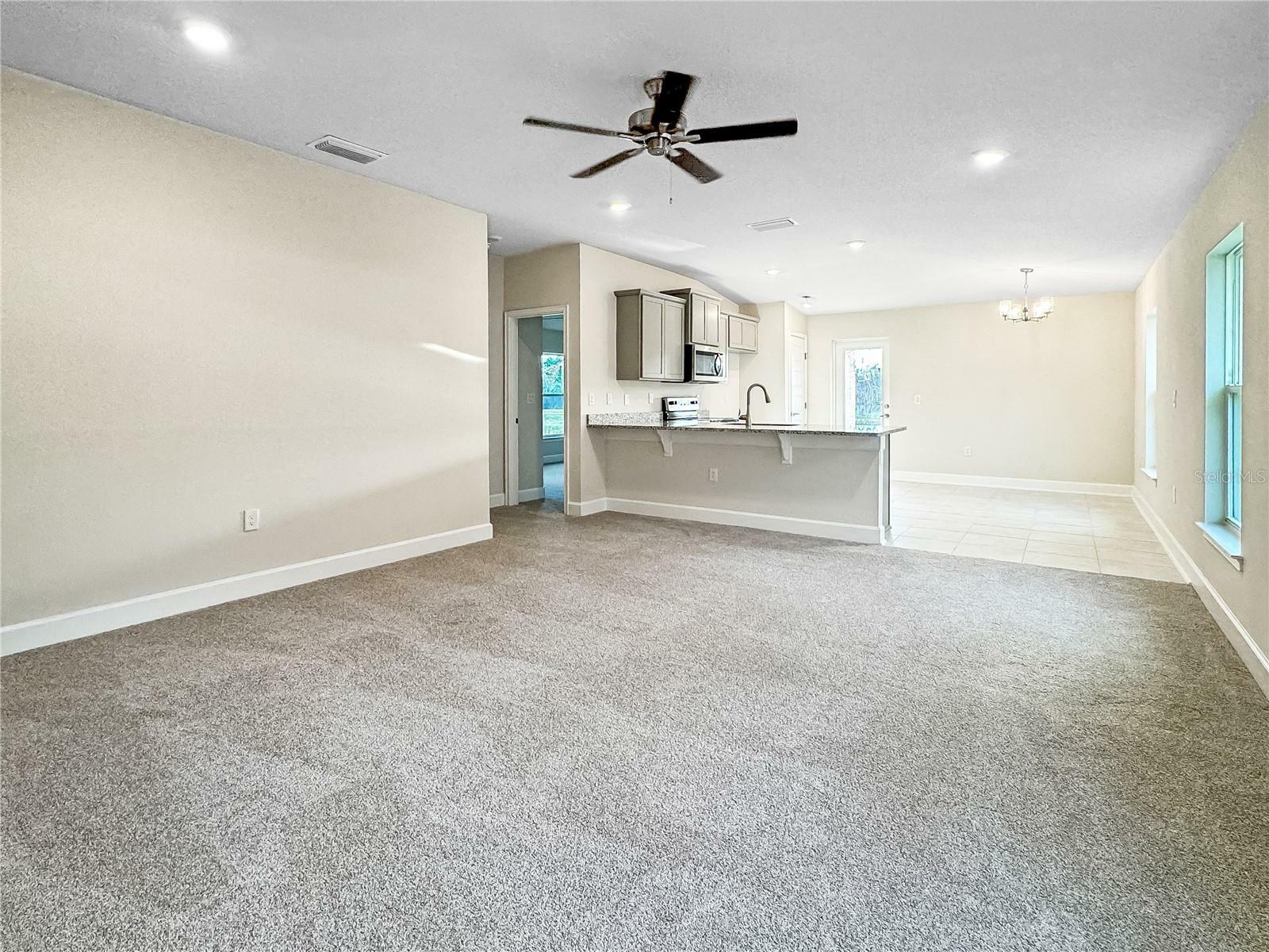 Property Photo:  3762 Sagefield Drive  FL 34773 