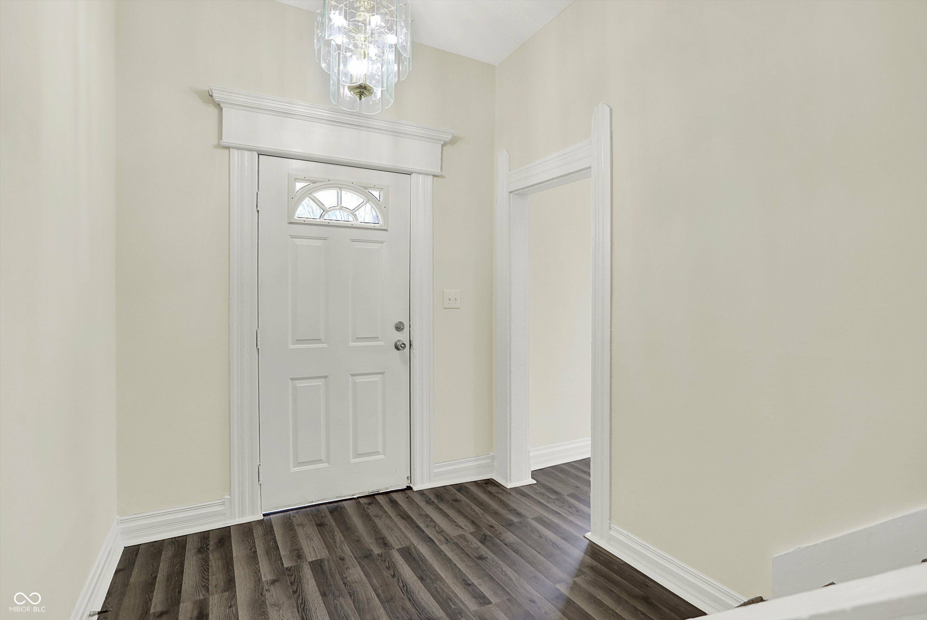 Property Photo: 1901 N Tillotson Avenue IN 47304